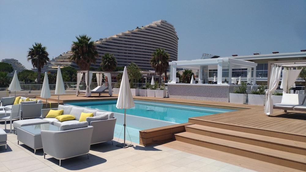 Mercure Villeneuve Loubet Plage Exterior foto