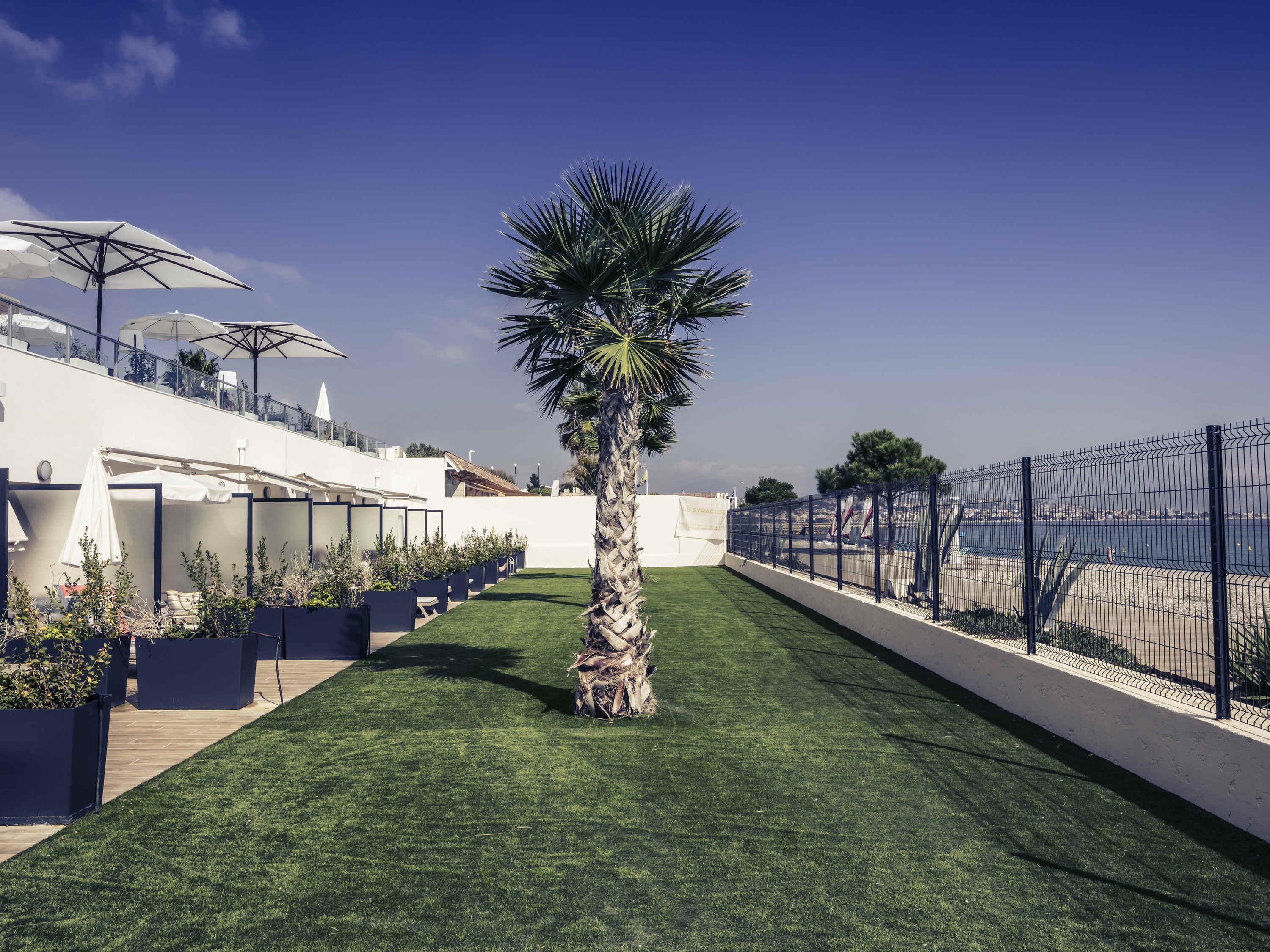 Mercure Villeneuve Loubet Plage Exterior foto